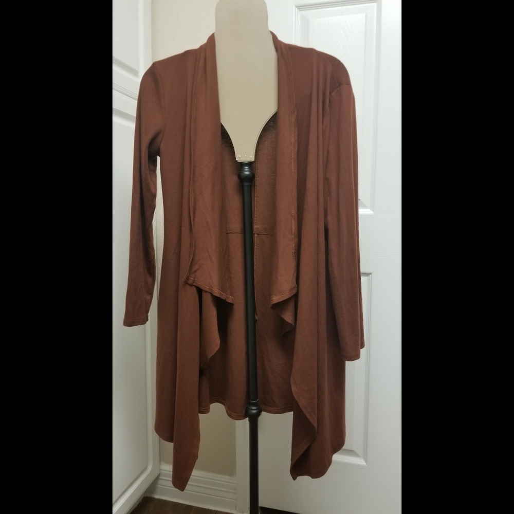 Cardigan sweater